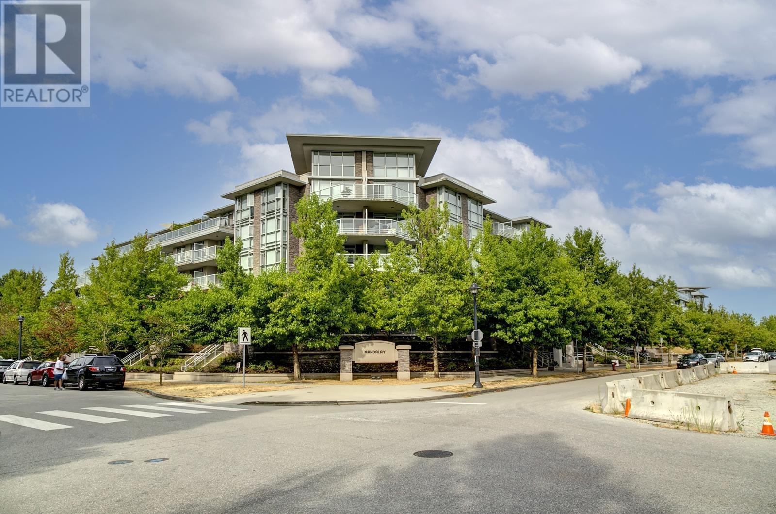 610 9373 HEMLOCK DRIVE, richmond, British Columbia