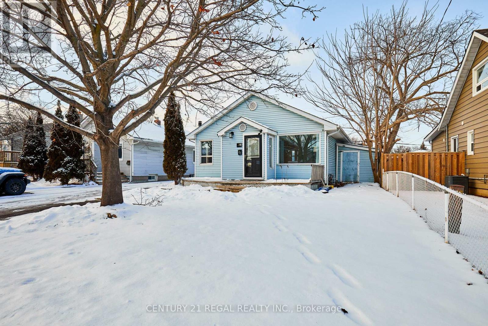 Property at 40 CEDAR STREET image 2