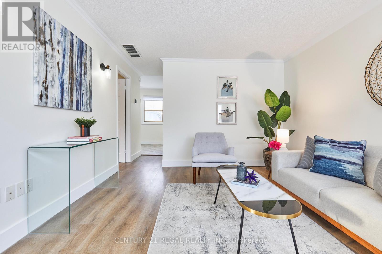 Property at 40 CEDAR STREET image 4