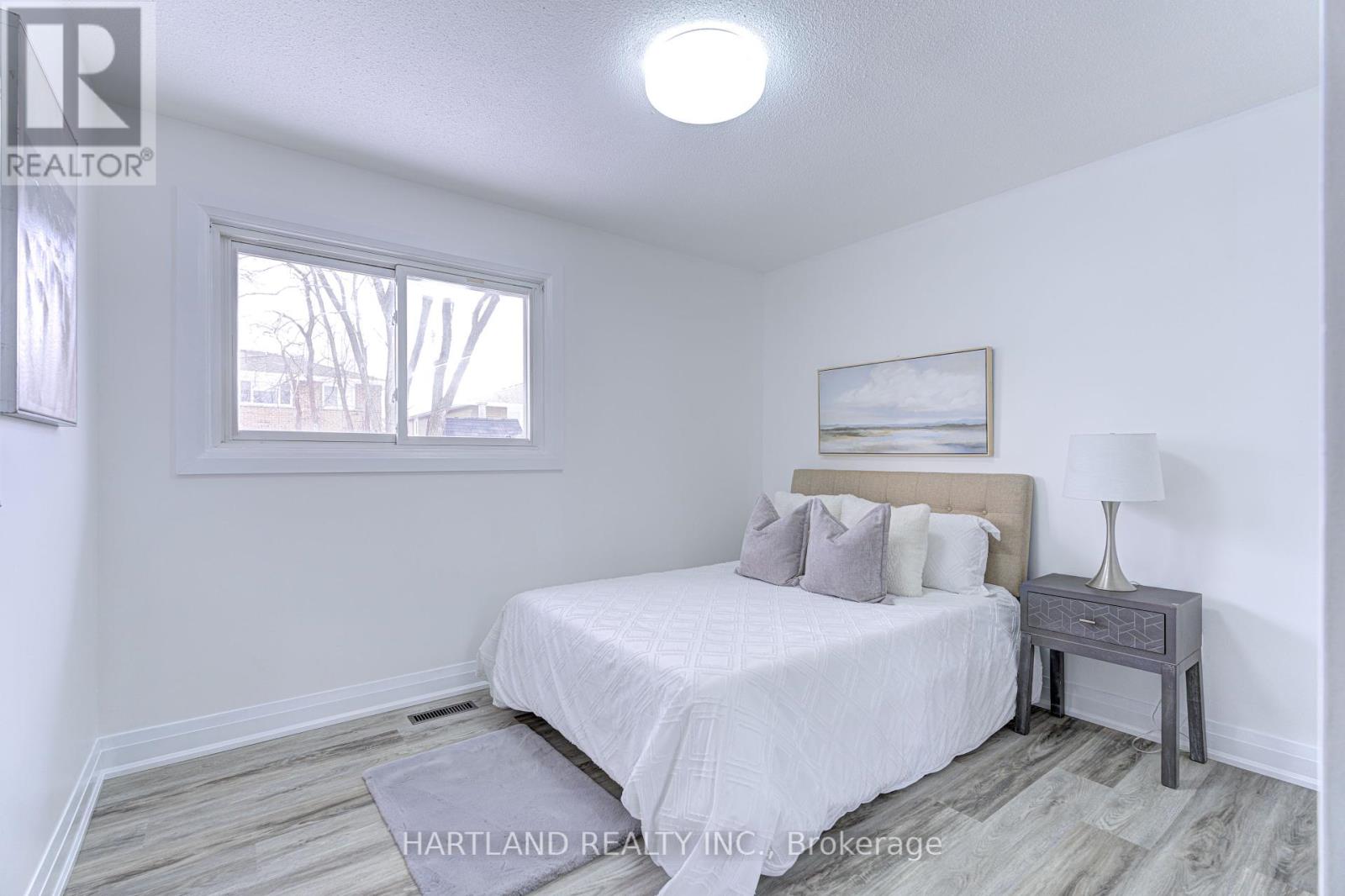 4124 Dursley Crescent, Mississauga, Ontario  L4Z 1J7 - Photo 12 - W12013562
