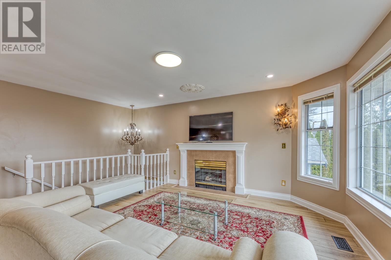 1465 Blackwater Place, Coquitlam, British Columbia  V3E 2R5 - Photo 3 - R2976361