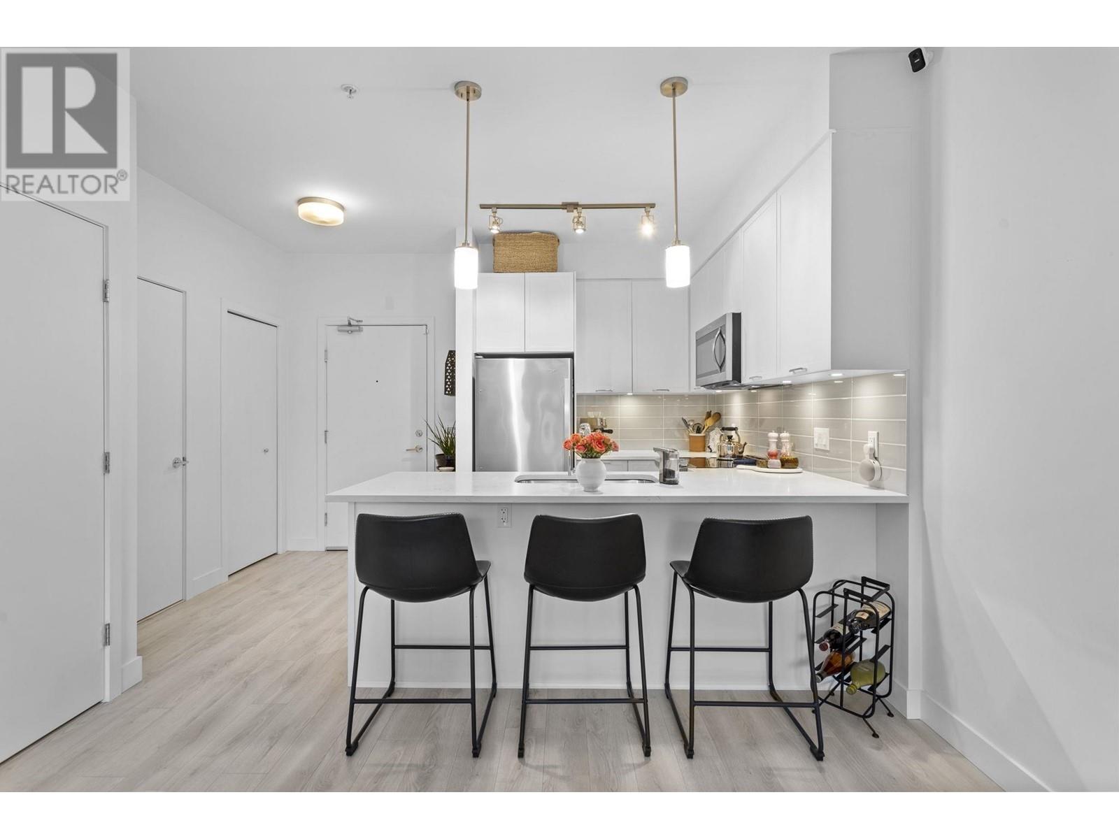 114 828 GAUTHIER AVENUE, coquitlam, British Columbia
