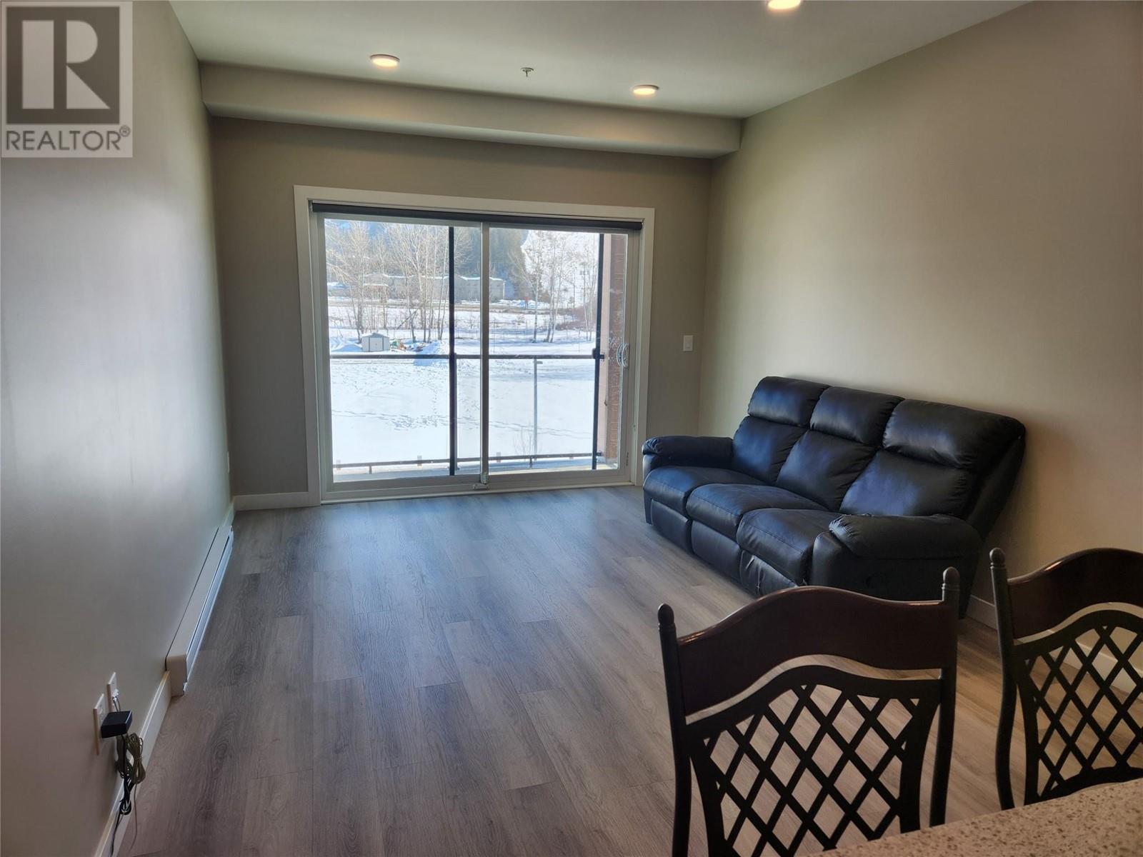 1200 11 Avenue Unit# 201, Golden, British Columbia  V0A 1H0 - Photo 6 - 10338567