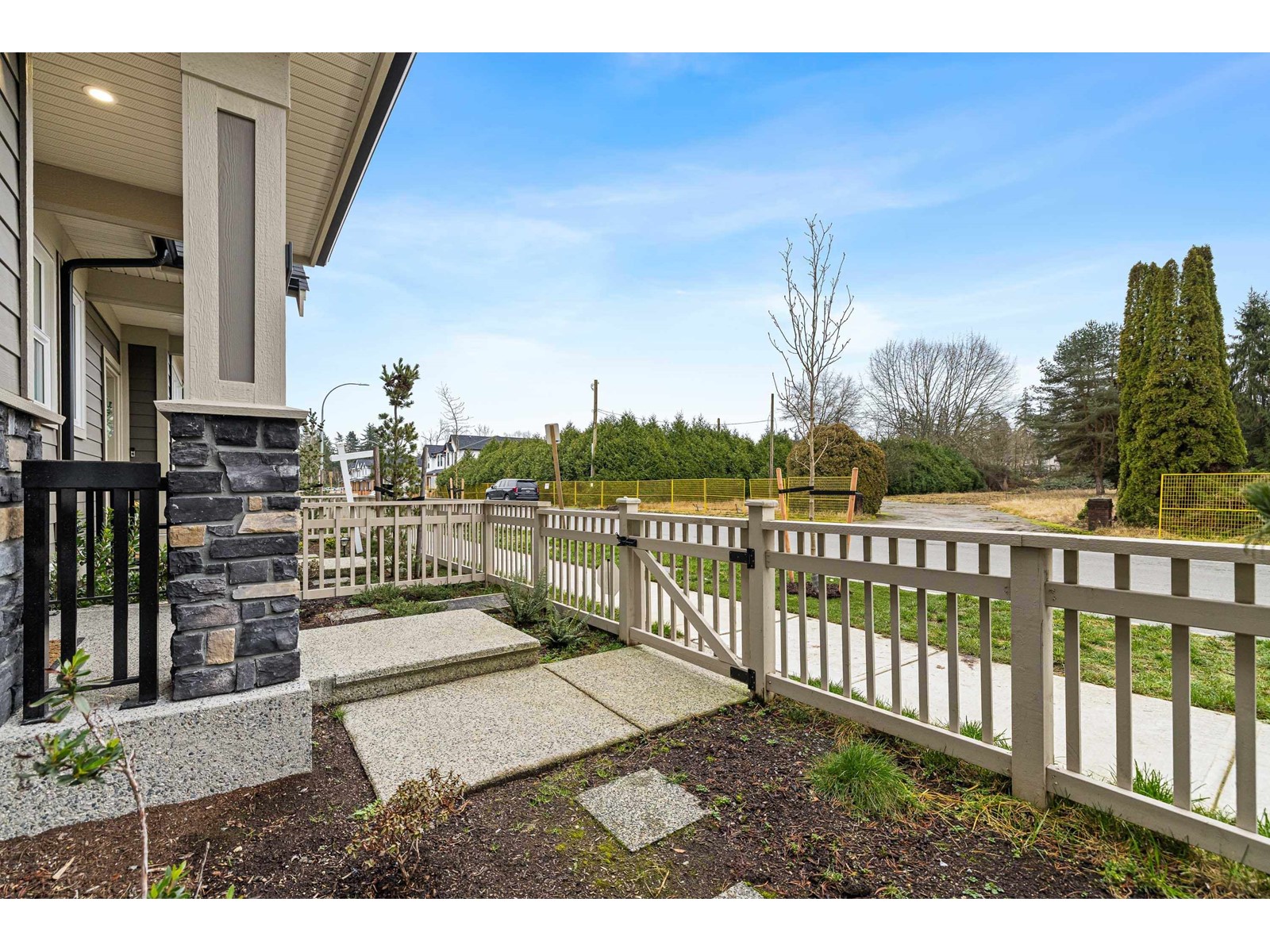20443 76 Avenue, Langley, British Columbia  V2Y 3T1 - Photo 4 - R2976675