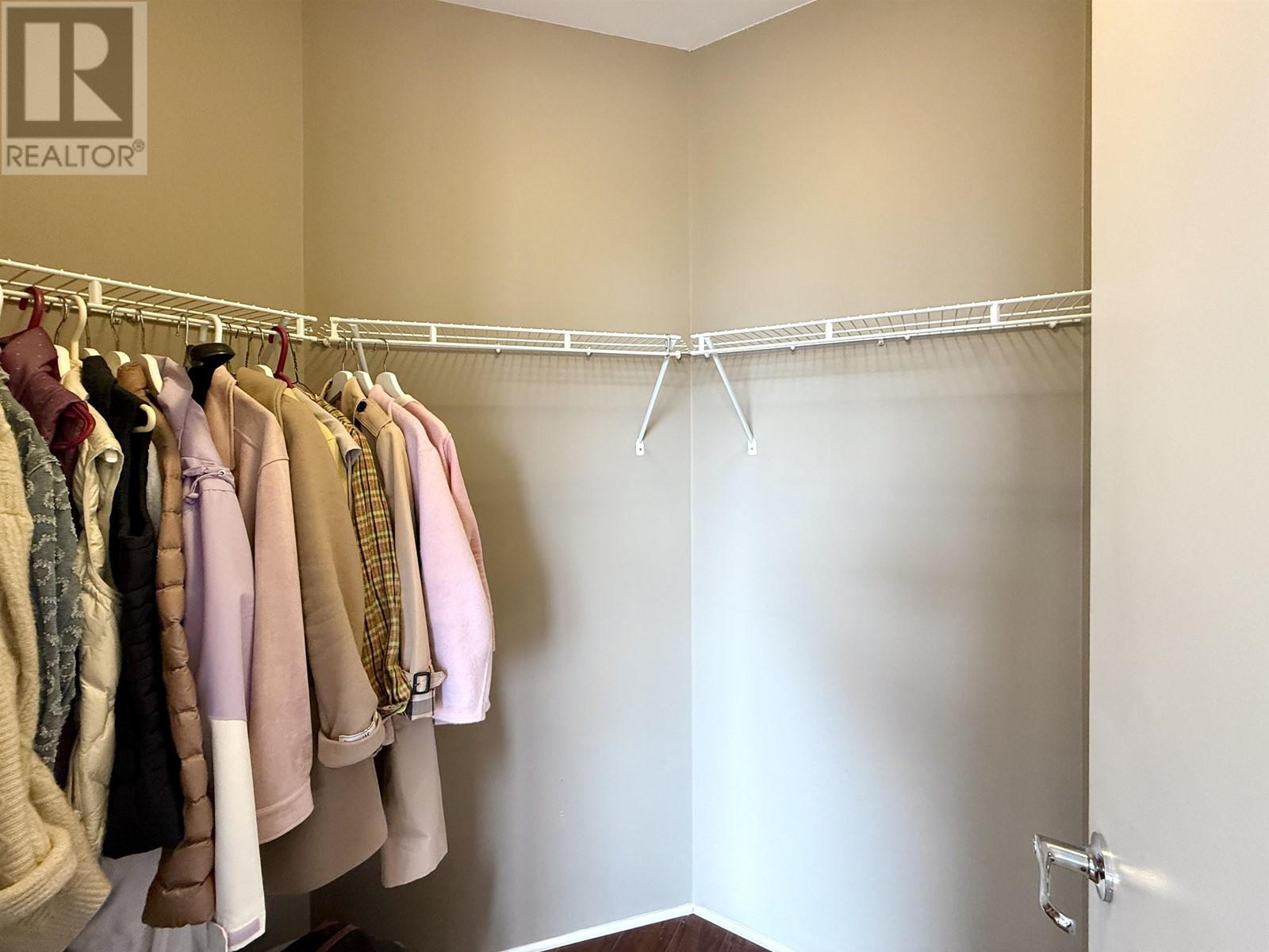 901 7368 Sandborne Avenue, Burnaby, British Columbia  V3N 5C5 - Photo 14 - R2976606