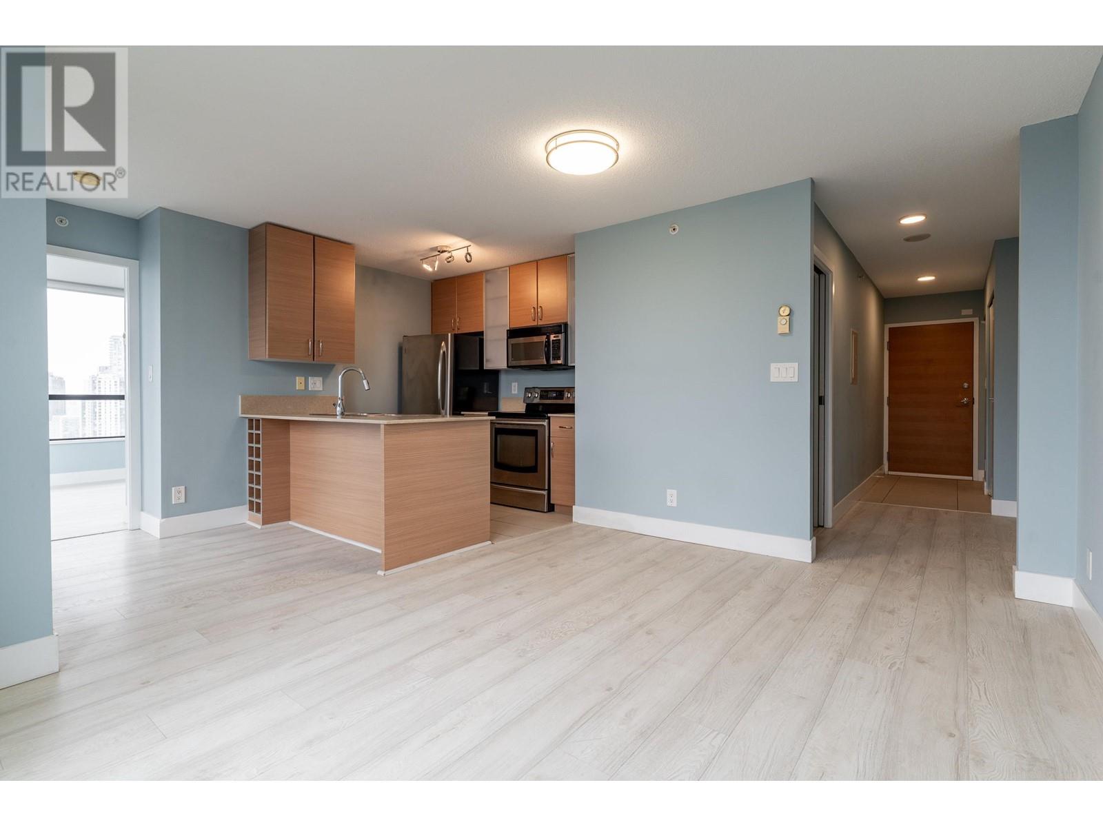 Listing Picture 10 of 25 : 2307 977 MAINLAND STREET, Vancouver / 溫哥華 - 魯藝地產 Yvonne Lu Group - MLS Medallion Club Member