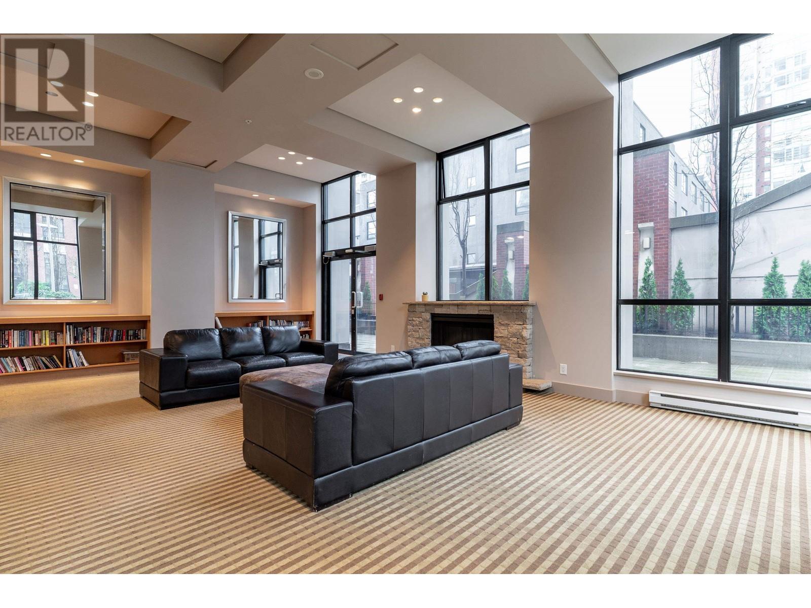 Listing Picture 24 of 25 : 2307 977 MAINLAND STREET, Vancouver / 溫哥華 - 魯藝地產 Yvonne Lu Group - MLS Medallion Club Member