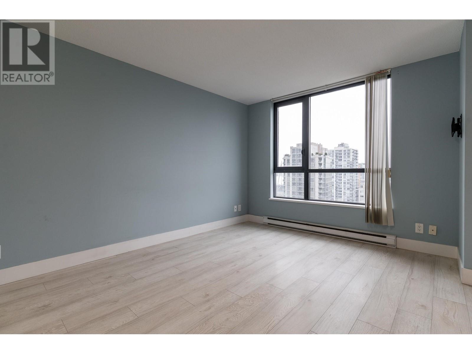 Listing Picture 8 of 25 : 2307 977 MAINLAND STREET, Vancouver / 溫哥華 - 魯藝地產 Yvonne Lu Group - MLS Medallion Club Member