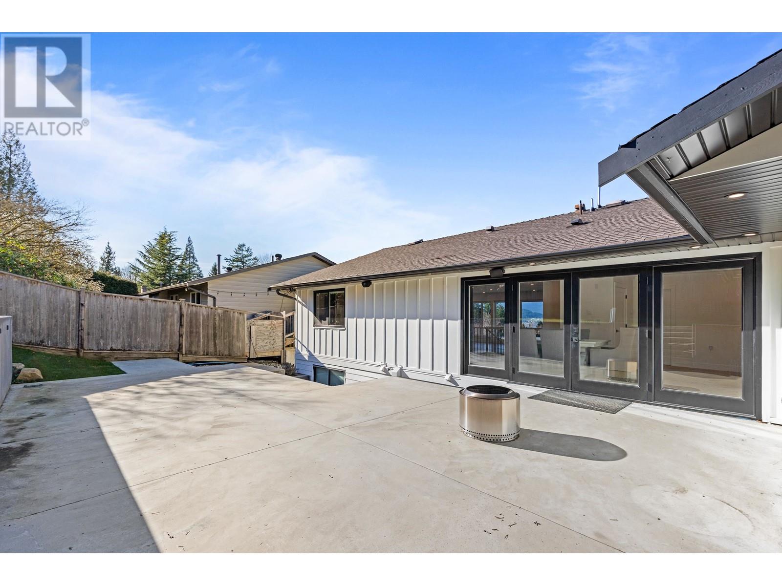 2314 Oneida Drive, Coquitlam, British Columbia  V3J 7A8 - Photo 14 - R2976643
