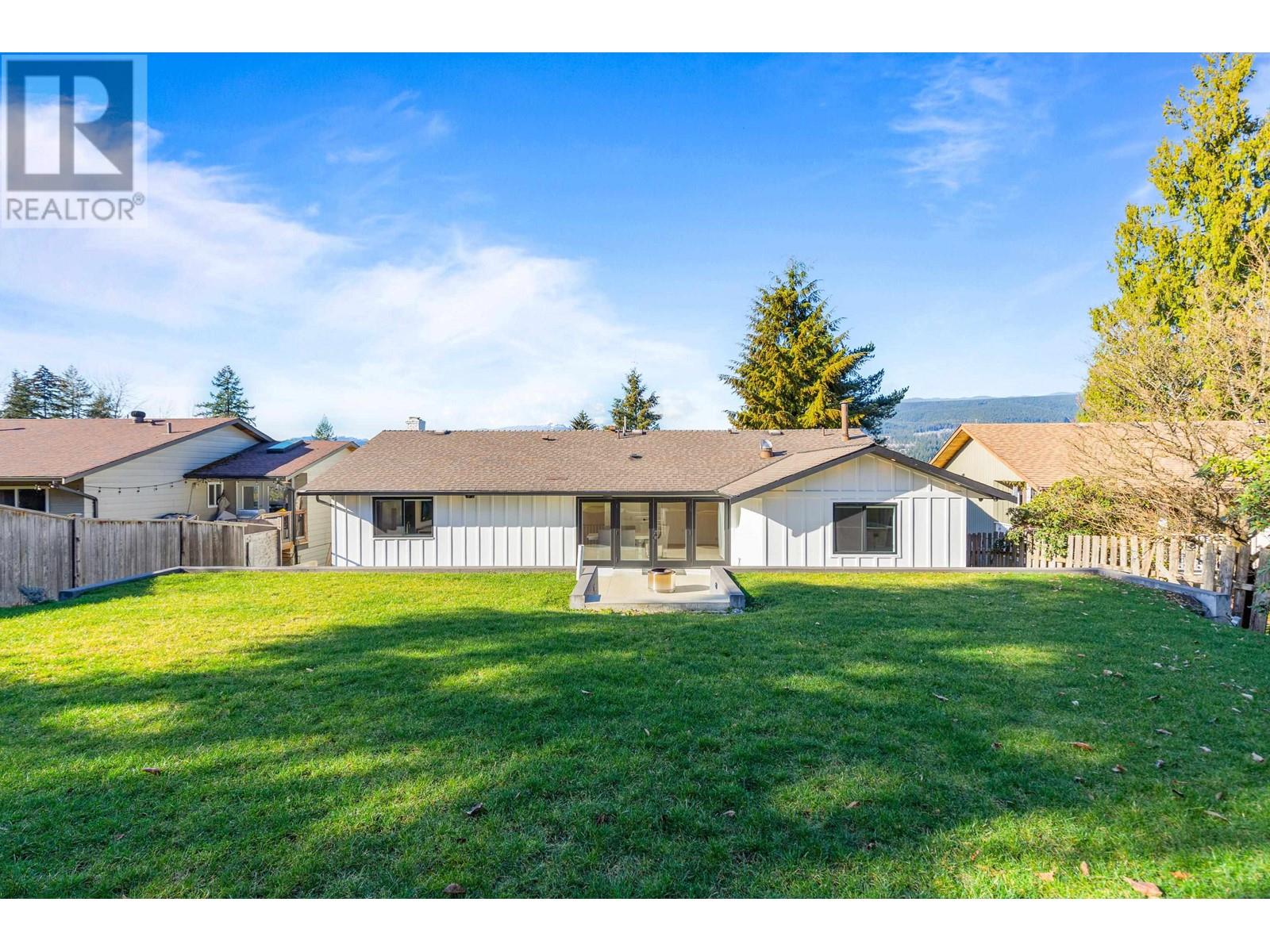 2314 Oneida Drive, Coquitlam, British Columbia  V3J 7A8 - Photo 16 - R2976643