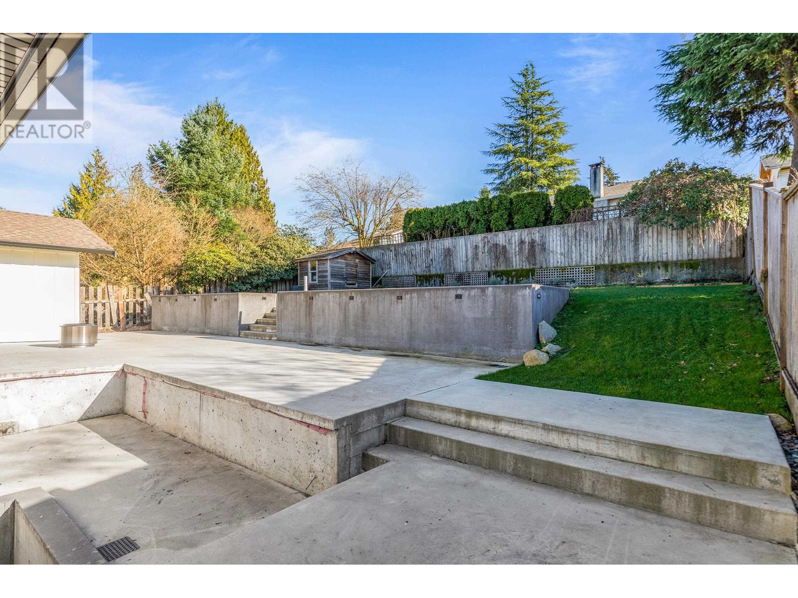 2314 Oneida Drive, Coquitlam, British Columbia  V3J 7A8 - Photo 35 - R2976643