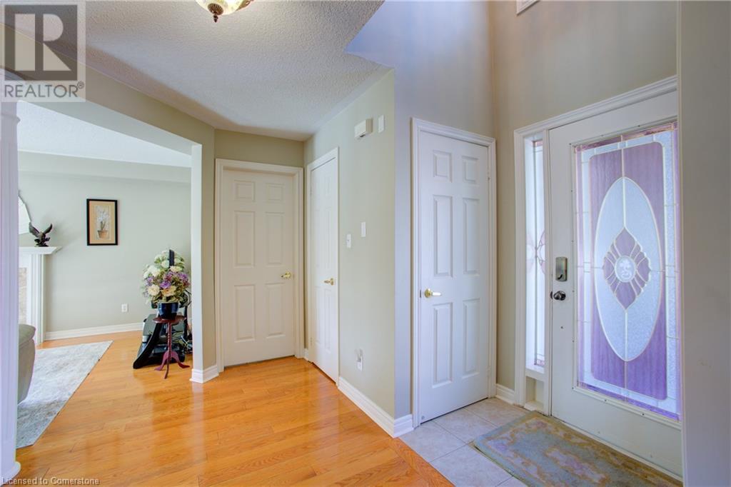52 Durham Street, Georgetown, Ontario  L7G 5X4 - Photo 6 - 40705571