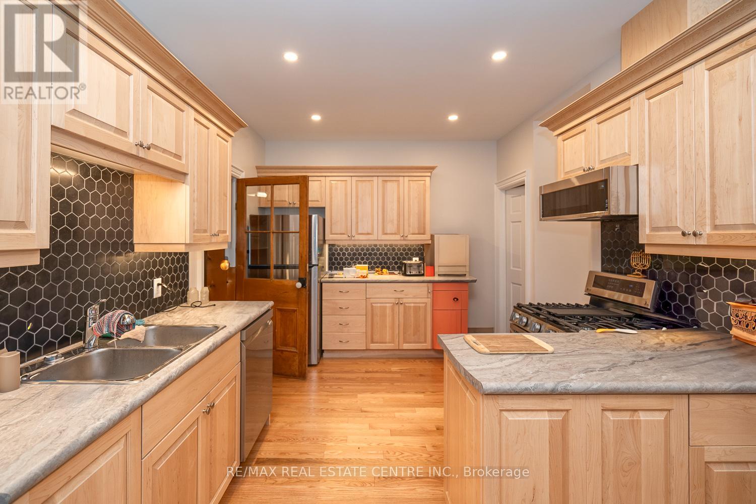 154 Main Street W, Shelburne, Ontario  L0N 1S3 - Photo 17 - X12013635