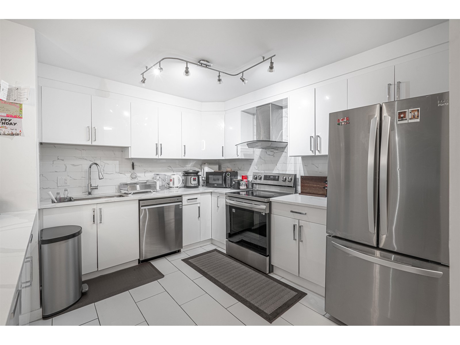 Property at 109 33708 KING ROAD image 4