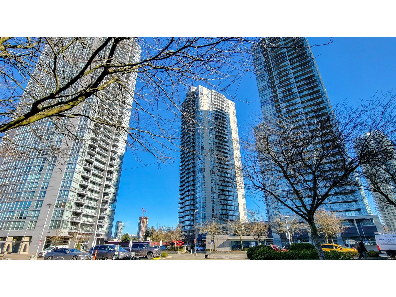 2605 13688 100 Avenue, Surrey, British Columbia  V3T 0G5 - Photo 1 - R2976689