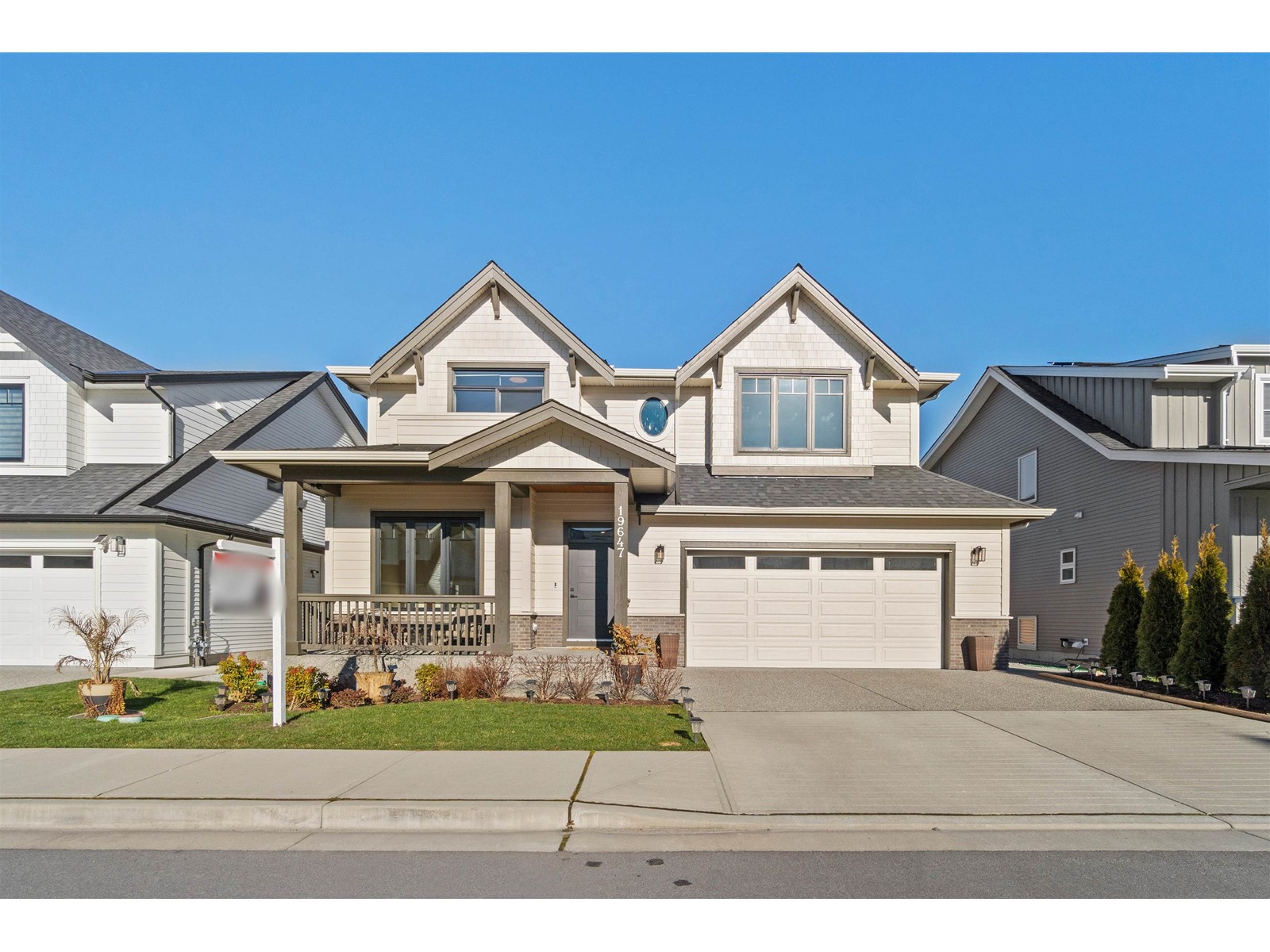 19647 73c Avenue, Langley, British Columbia  V2Y 1S1 - Photo 1 - R2976540