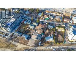 1316 Pridham Avenue, kelowna, British Columbia
