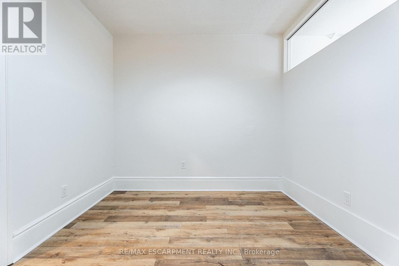 301 - 63 John Street S, Hamilton (Corktown), Ontario  L8N 2B9 - Photo 12 - X12013677