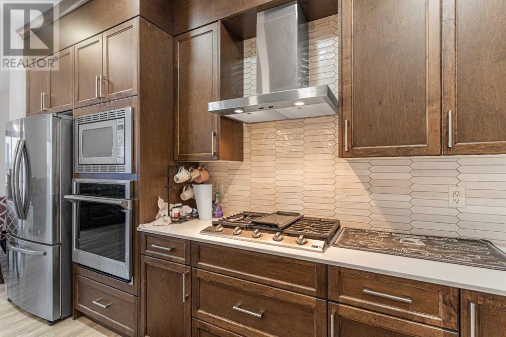 Property at 1365 Chinook Gate Green SW image 5