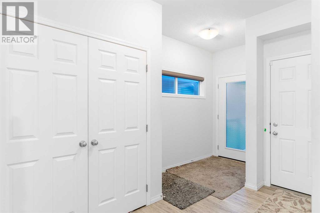 Property at 1365 Chinook Gate Green SW image 3
