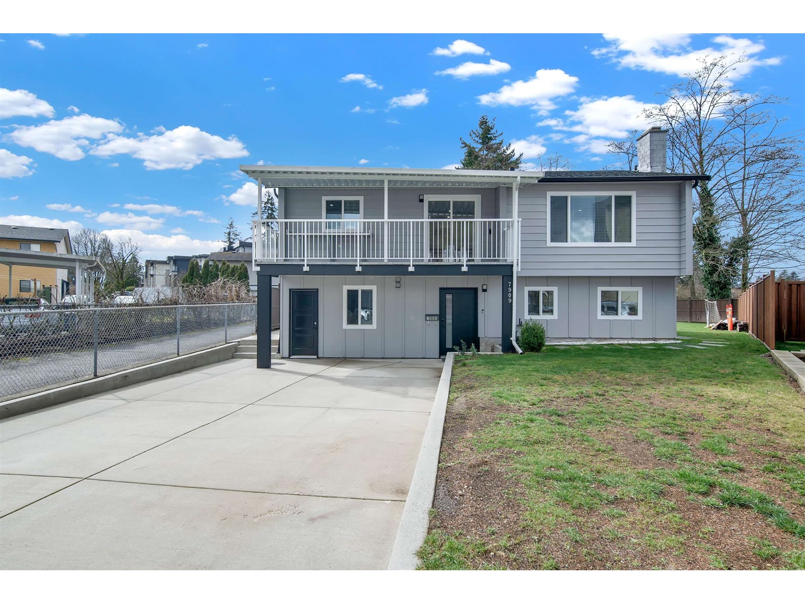 7909 126A STREET, Surrey, British Columbia