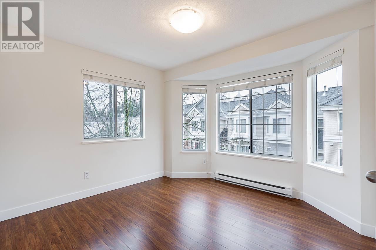 Listing Picture 22 of 33 : 71 6700 RUMBLE STREET, Burnaby / 本拿比 - 魯藝地產 Yvonne Lu Group - MLS Medallion Club Member