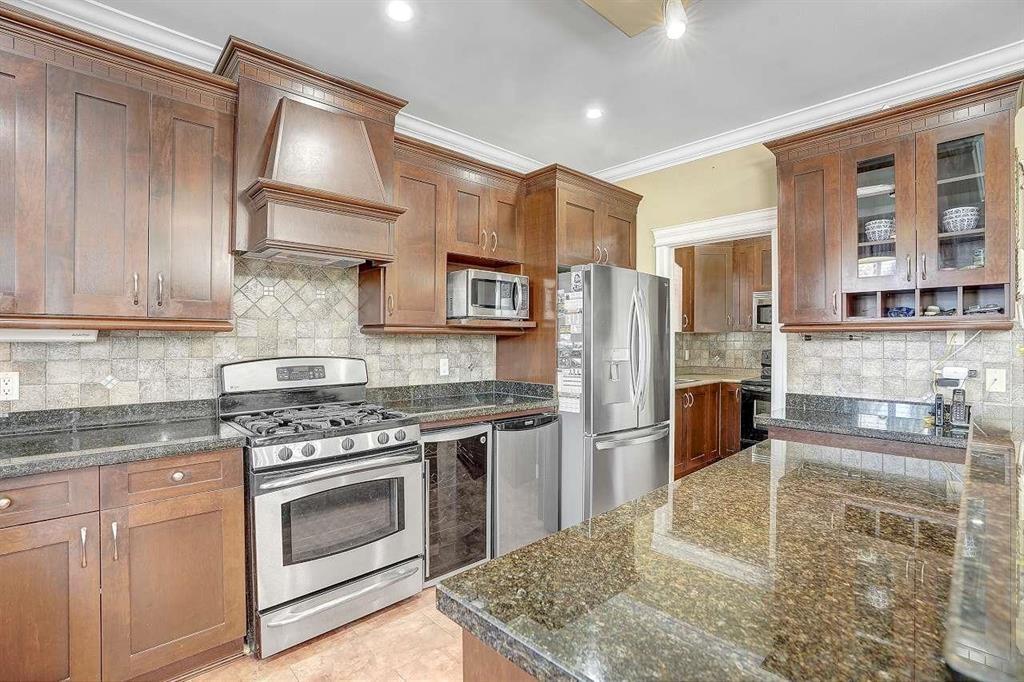 6303 167b Street, Surrey, British Columbia  V3S 1X3 - Photo 9 - R2975730