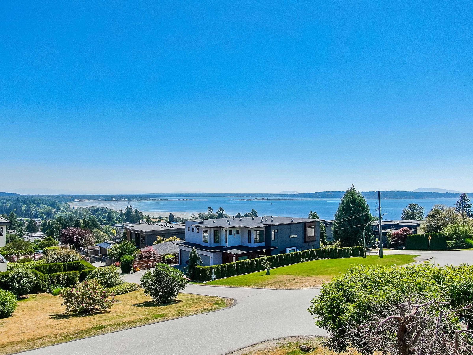 1085 Balsam Street, White Rock, British Columbia  V4B 4J4 - Photo 7 - R2976700