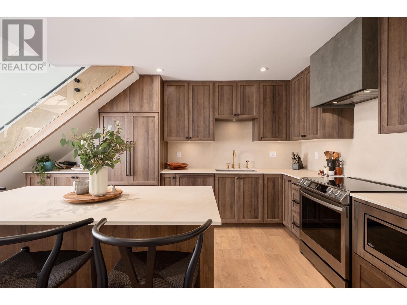 309 2410 Cornwall Avenue, Vancouver, British Columbia  V6K 1B8 - Photo 3 - R2976654