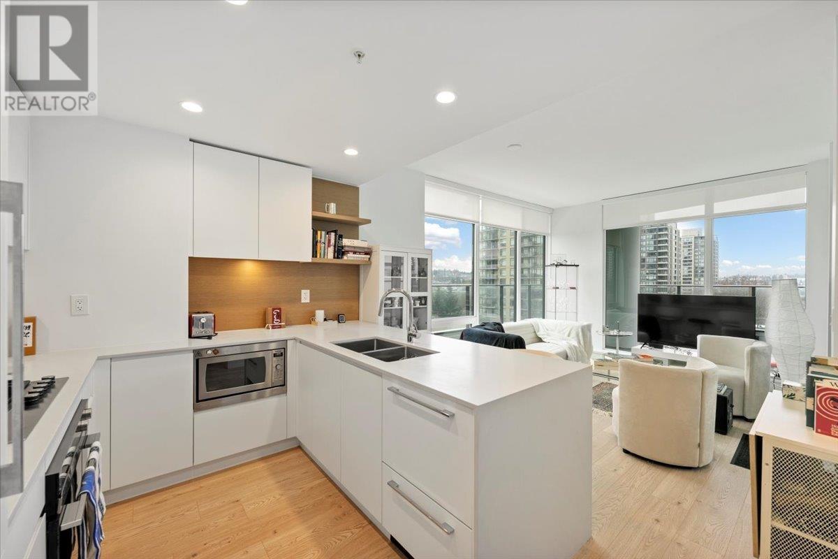 Listing Picture 12 of 34 : 502 2181 MADISON AVENUE, Burnaby / 本拿比 - 魯藝地產 Yvonne Lu Group - MLS Medallion Club Member