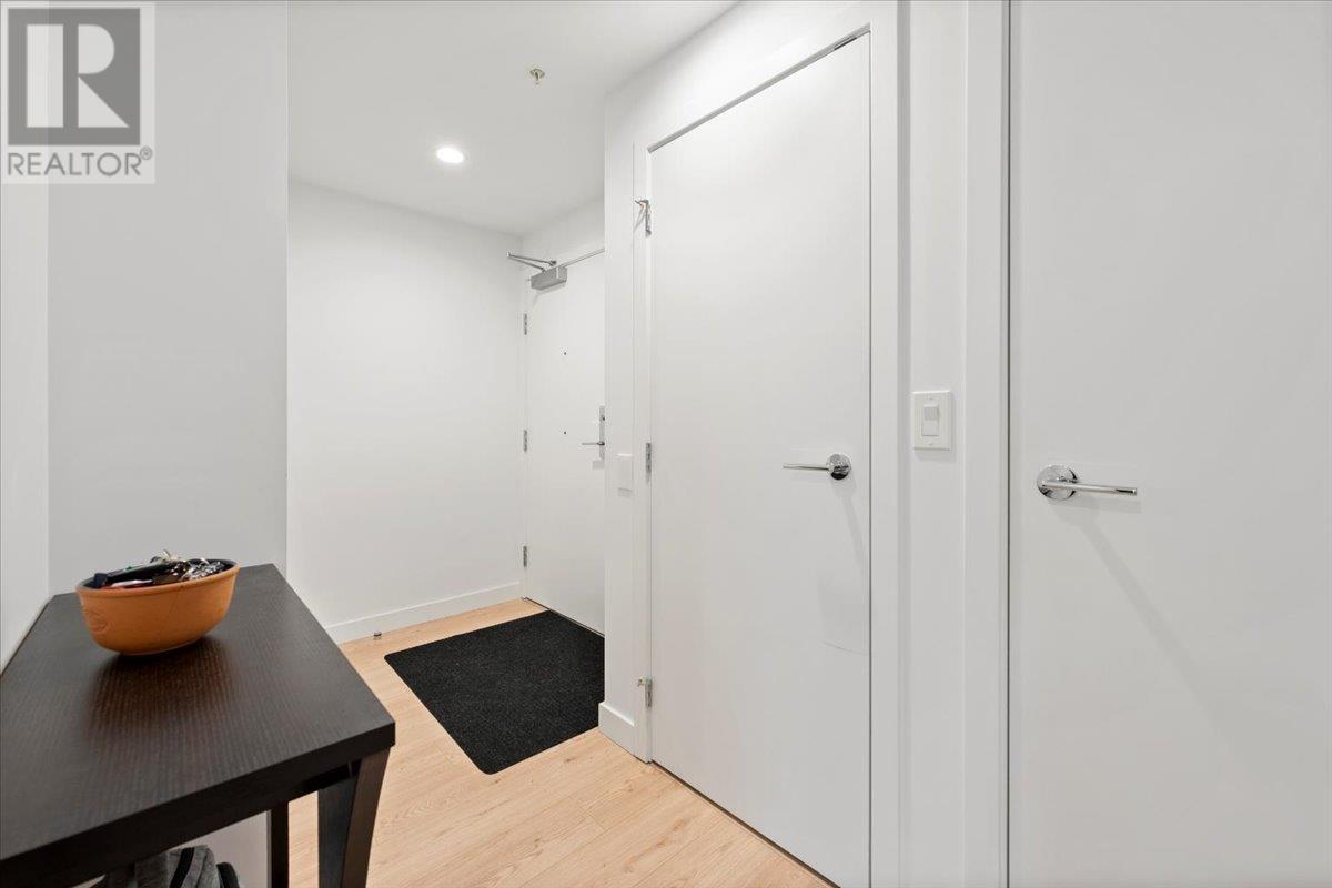 Listing Picture 29 of 34 : 502 2181 MADISON AVENUE, Burnaby / 本拿比 - 魯藝地產 Yvonne Lu Group - MLS Medallion Club Member