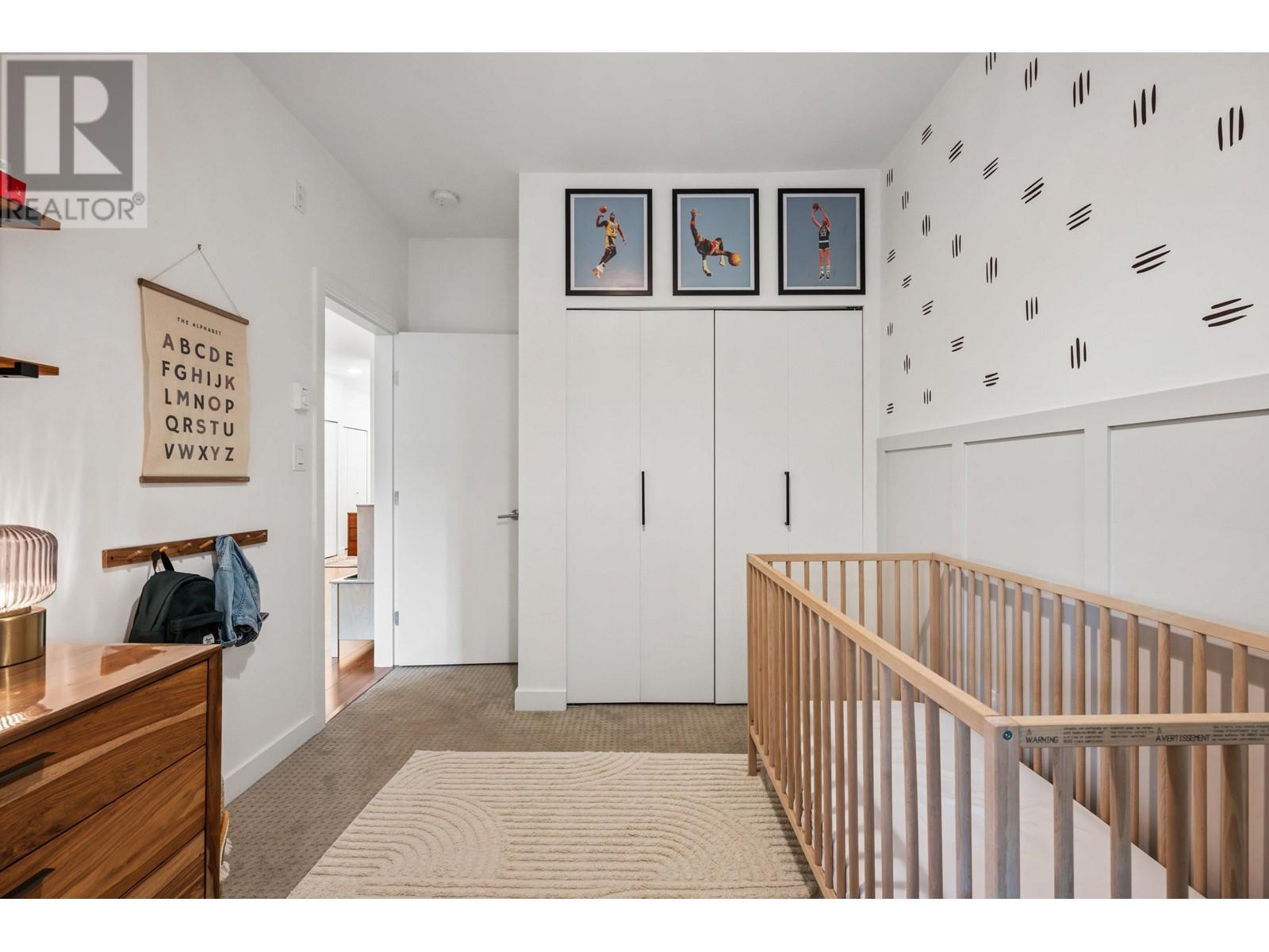 Listing Picture 19 of 31 : 201 5460 BROADWAY, Burnaby / 本拿比 - 魯藝地產 Yvonne Lu Group - MLS Medallion Club Member