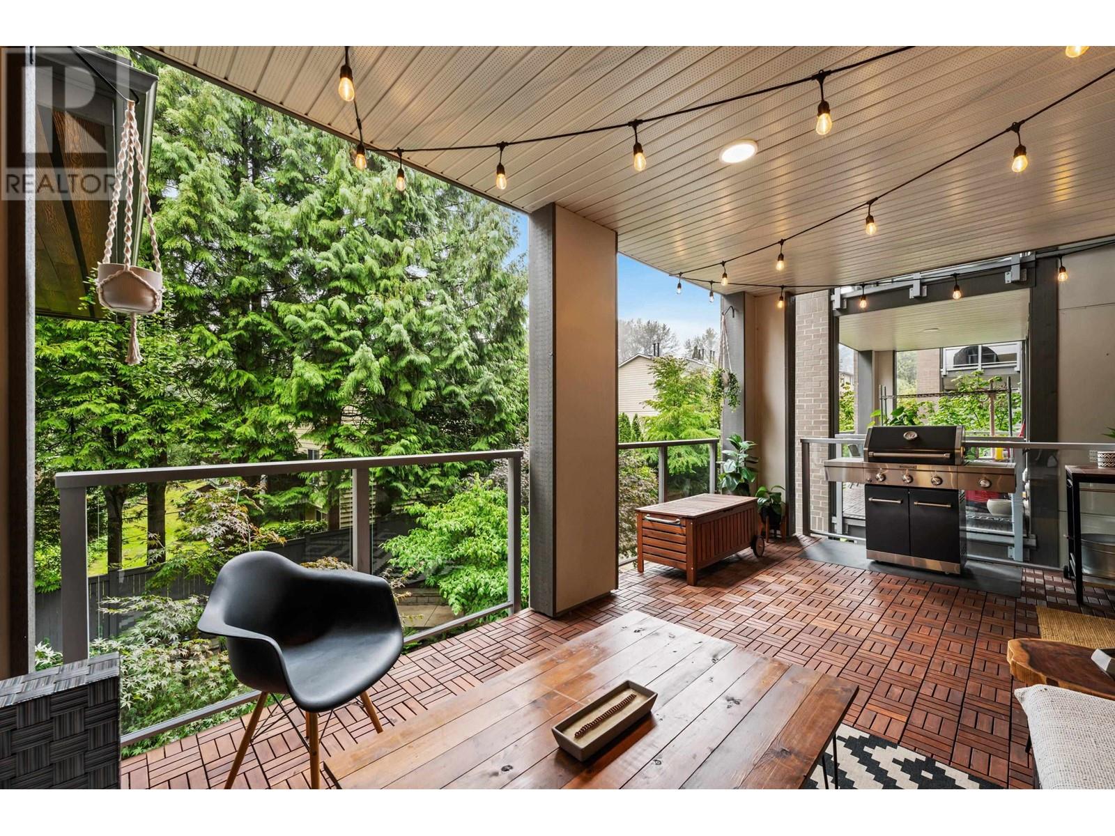 Listing Picture 24 of 31 : 201 5460 BROADWAY, Burnaby / 本拿比 - 魯藝地產 Yvonne Lu Group - MLS Medallion Club Member