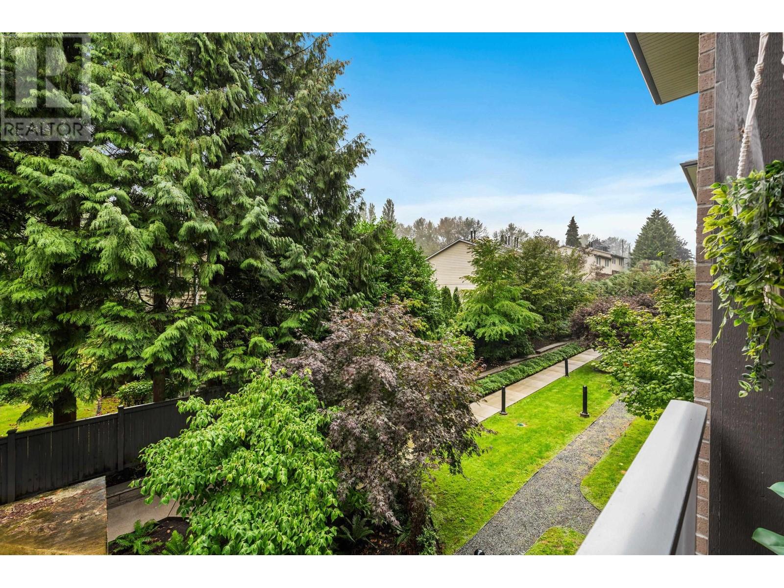 Listing Picture 26 of 31 : 201 5460 BROADWAY, Burnaby / 本拿比 - 魯藝地產 Yvonne Lu Group - MLS Medallion Club Member