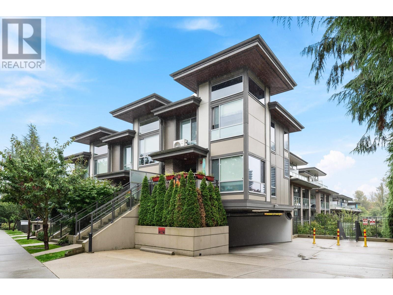 Listing Picture 30 of 31 : 201 5460 BROADWAY, Burnaby / 本拿比 - 魯藝地產 Yvonne Lu Group - MLS Medallion Club Member