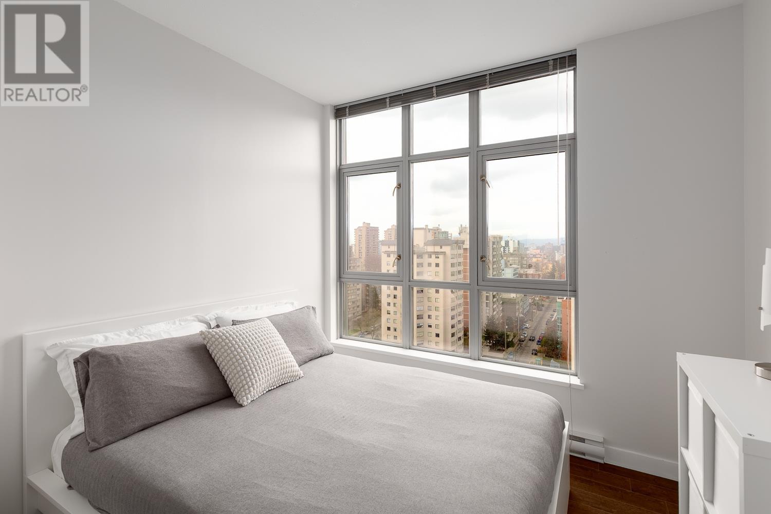 Listing Picture 14 of 26 : 1602 1050 SMITHE STREET, Vancouver / 溫哥華 - 魯藝地產 Yvonne Lu Group - MLS Medallion Club Member