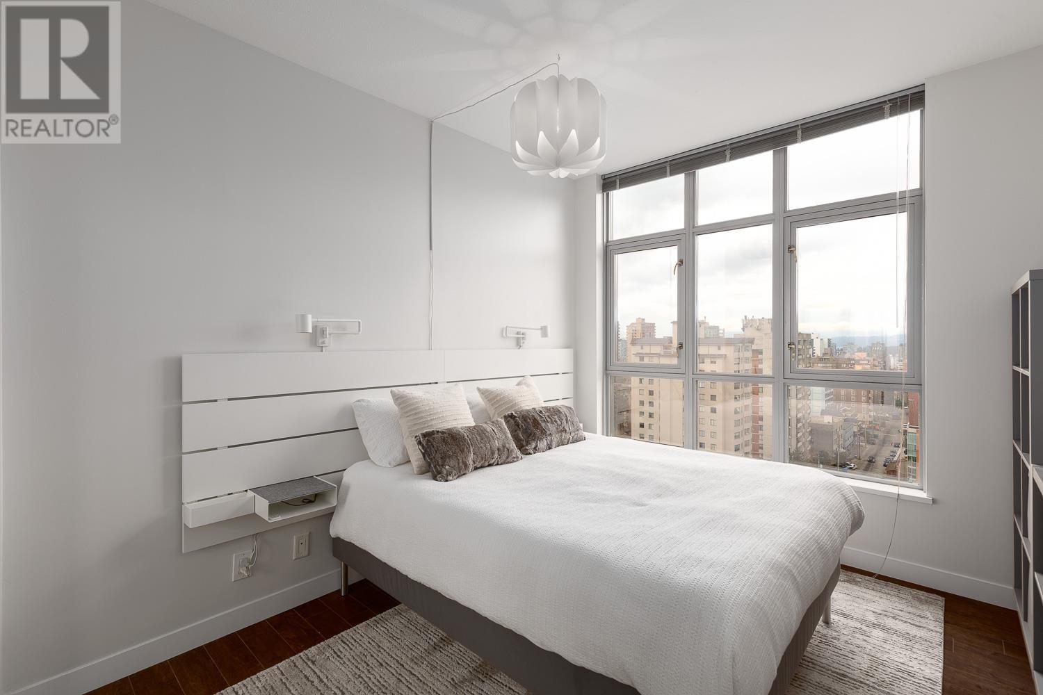 Listing Picture 17 of 26 : 1602 1050 SMITHE STREET, Vancouver / 溫哥華 - 魯藝地產 Yvonne Lu Group - MLS Medallion Club Member