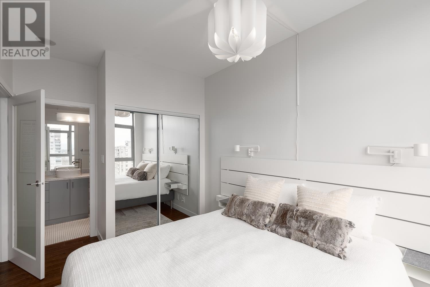 Listing Picture 19 of 26 : 1602 1050 SMITHE STREET, Vancouver / 溫哥華 - 魯藝地產 Yvonne Lu Group - MLS Medallion Club Member