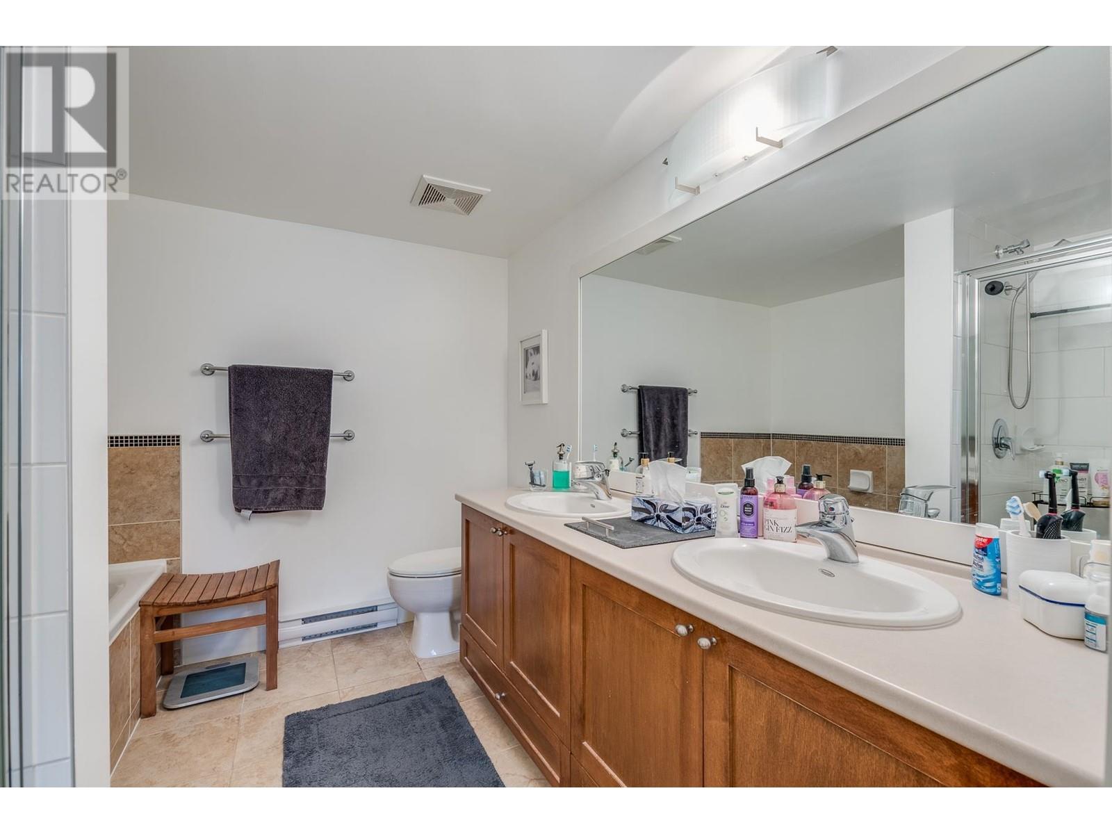 407 19673 Meadow Gardens Way, Pitt Meadows, British Columbia  V3Y 0A1 - Photo 17 - R2976674