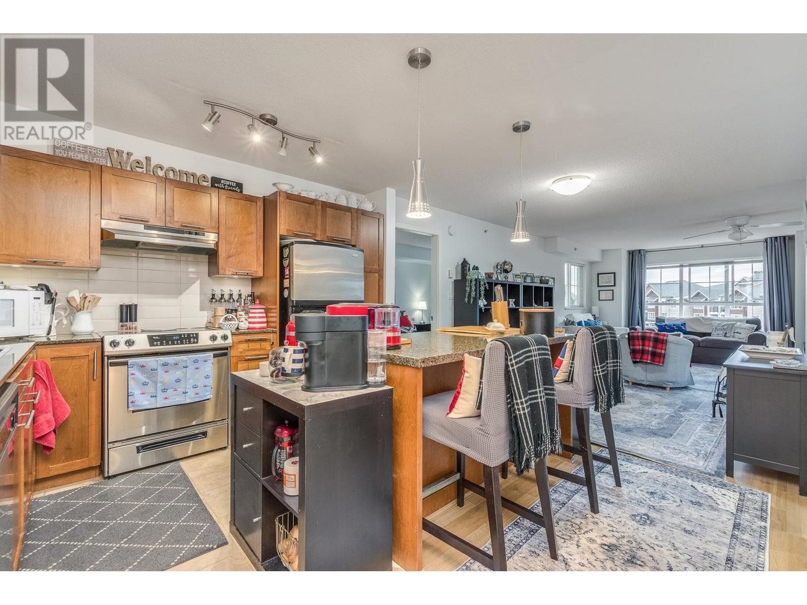 407 19673 Meadow Gardens Way, Pitt Meadows, British Columbia  V3Y 0A1 - Photo 8 - R2976674