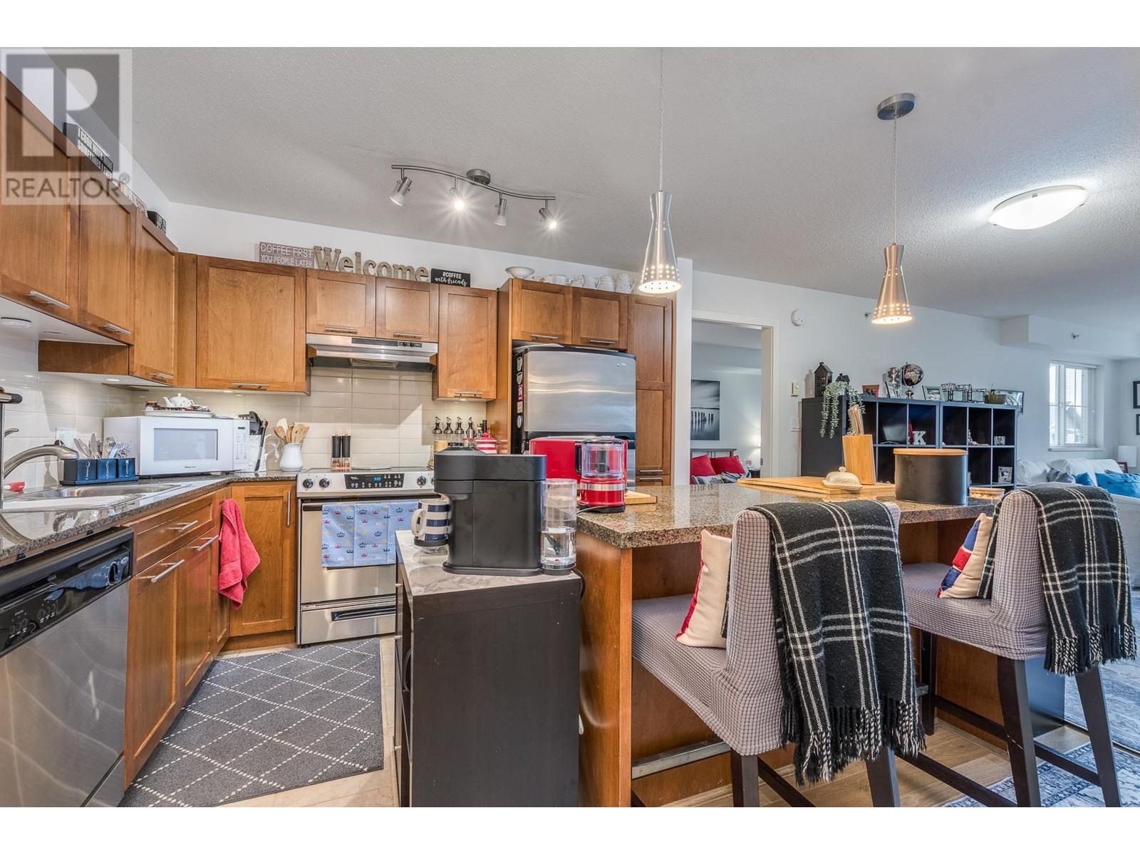 407 19673 Meadow Gardens Way, Pitt Meadows, British Columbia  V3Y 0A1 - Photo 9 - R2976674