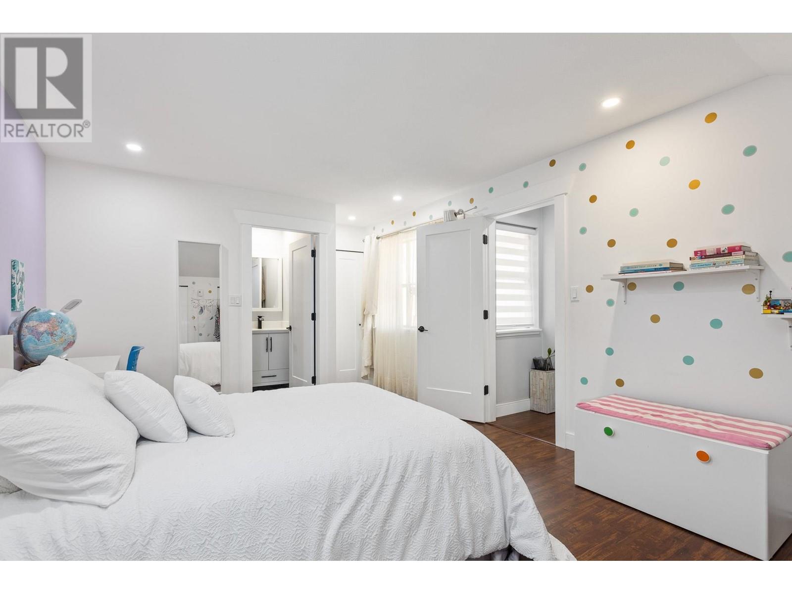 Listing Picture 29 of 40 : 15 7540 ABERCROMBIE DRIVE, Richmond / 烈治文 - 魯藝地產 Yvonne Lu Group - MLS Medallion Club Member