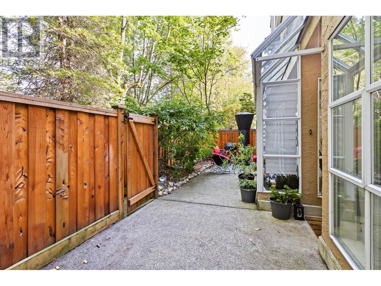 Listing Picture 33 of 40 : 15 7540 ABERCROMBIE DRIVE, Richmond / 烈治文 - 魯藝地產 Yvonne Lu Group - MLS Medallion Club Member