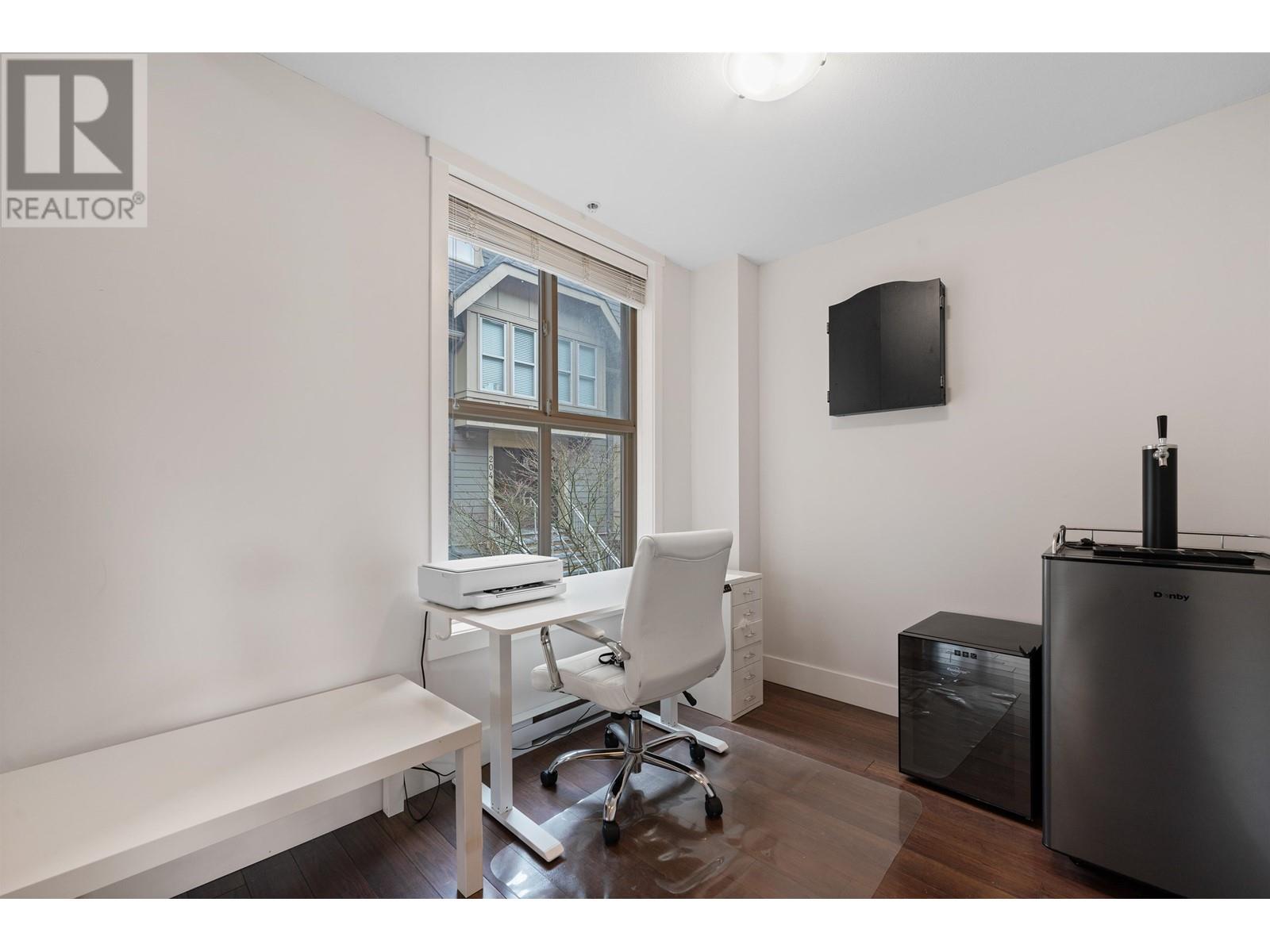 201 2110 Rowland Street, Port Coquitlam, British Columbia  V3C 0C2 - Photo 12 - R2976683