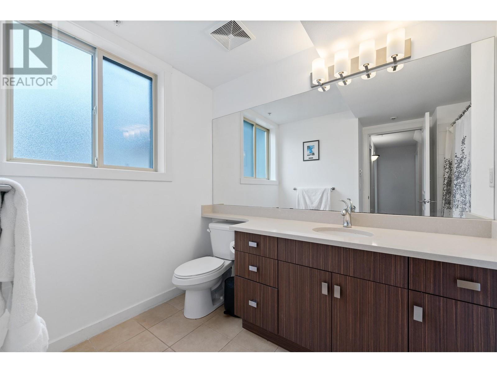 201 2110 Rowland Street, Port Coquitlam, British Columbia  V3C 0C2 - Photo 21 - R2976683