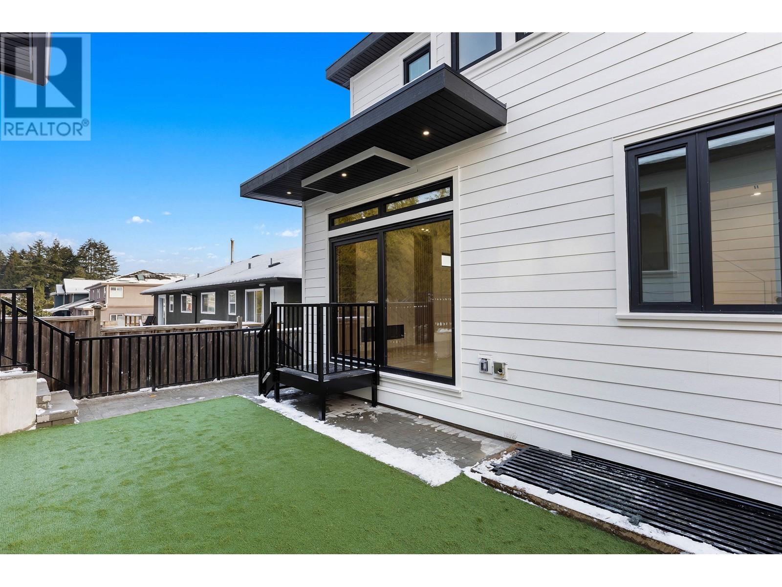 4967 Georgia Street, Burnaby, British Columbia  V5B 1V2 - Photo 32 - R2976698