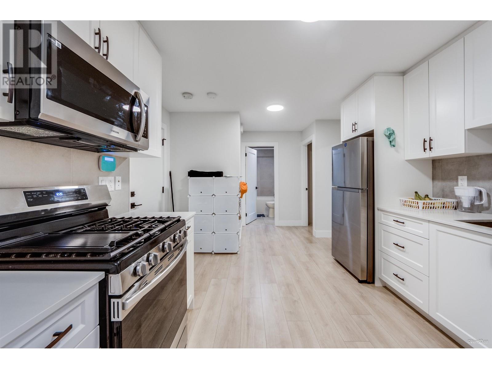5499 Manor Street, Burnaby, British Columbia  V5G 1B6 - Photo 37 - R2976679