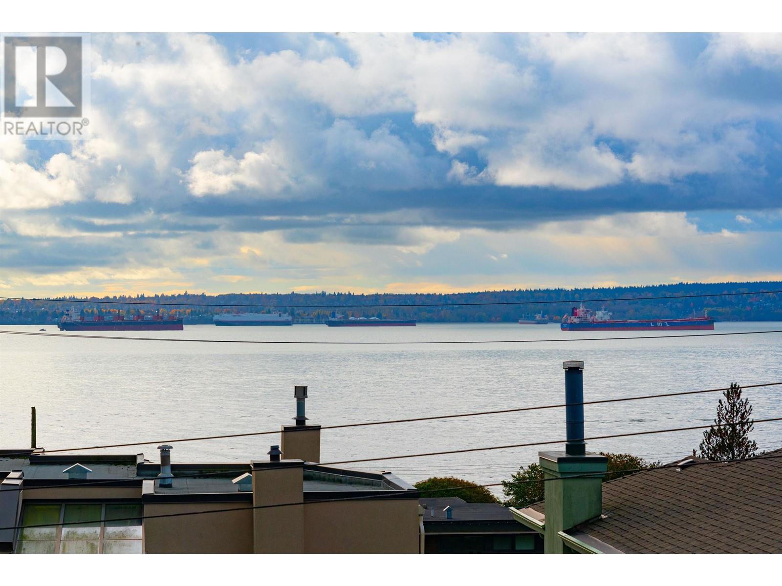 Property at 2364 MARINE DRIVE image 2