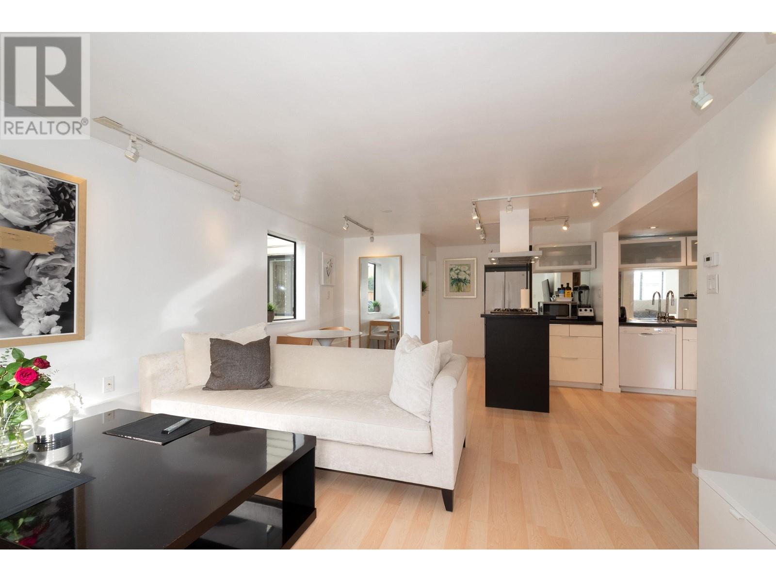 2364 Marine Drive, West Vancouver, British Columbia  V7V 1K8 - Photo 31 - R2976710