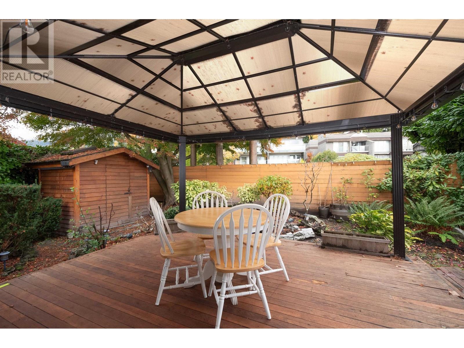 2364 Marine Drive, West Vancouver, British Columbia  V7V 1K8 - Photo 9 - R2976710